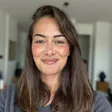 Portrait d'une habitante du quartier du Commerce ayant comparé ses devis dans le 15e